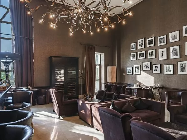 Lounge бар Cho-Co-Te