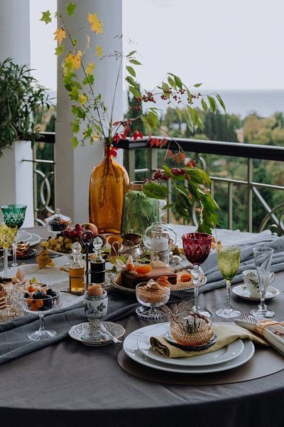 Шеф & Дизайнер в проекте ART WEEK Шеф & Дизайнер в проекте ART WEEK